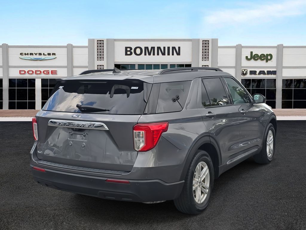 Used 2022 Ford Explorer XLT SUV