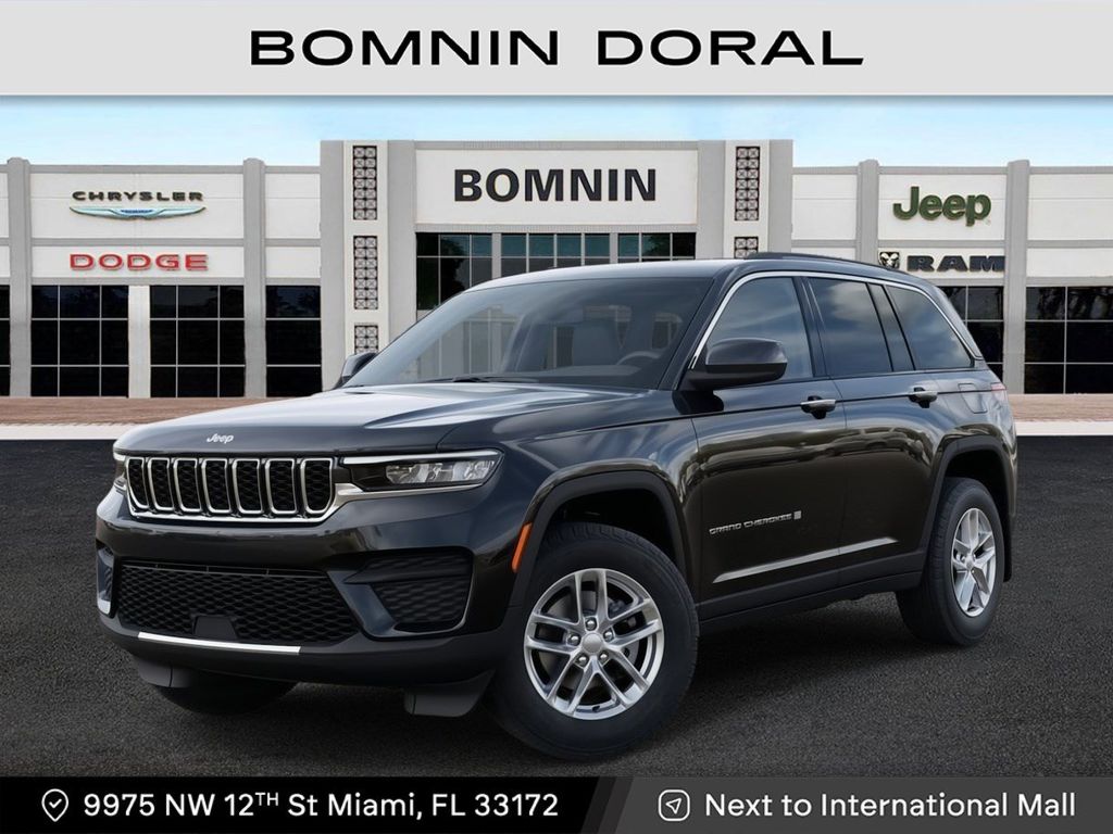 2025 Jeep Grand Cherokee Laredo's photo