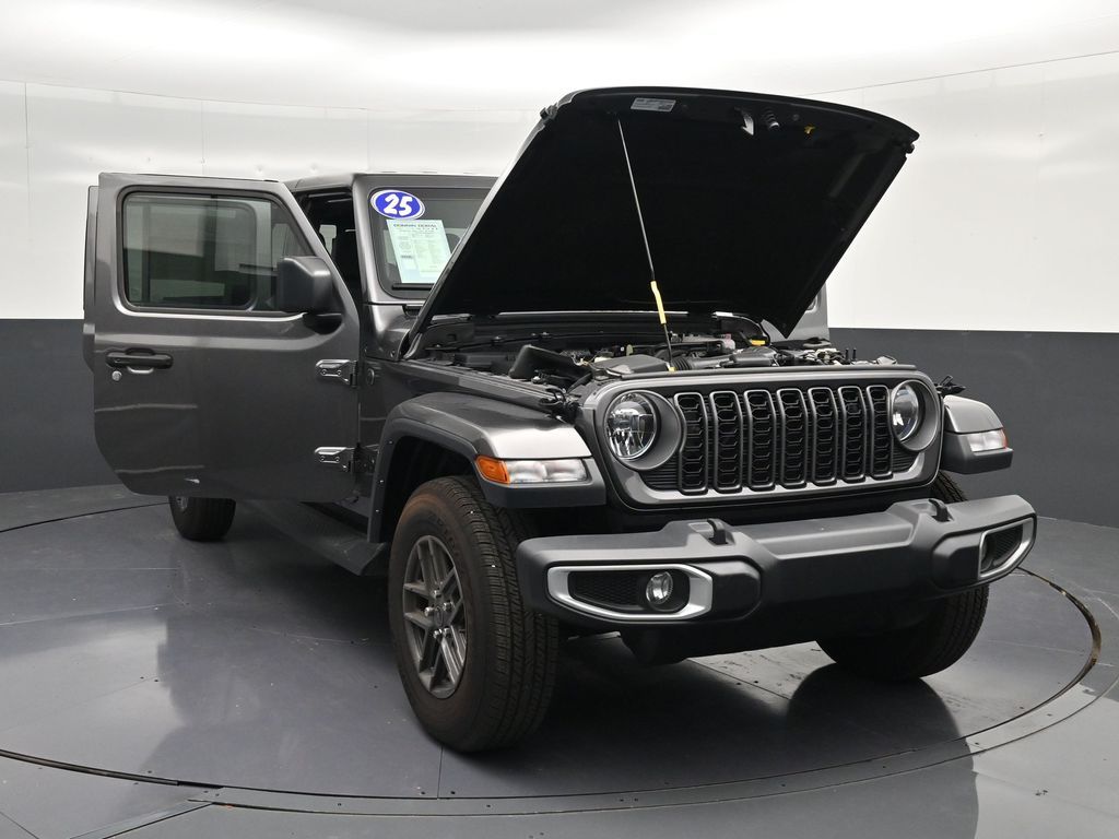 2025 Jeep Gladiator Sport S - Photo 32