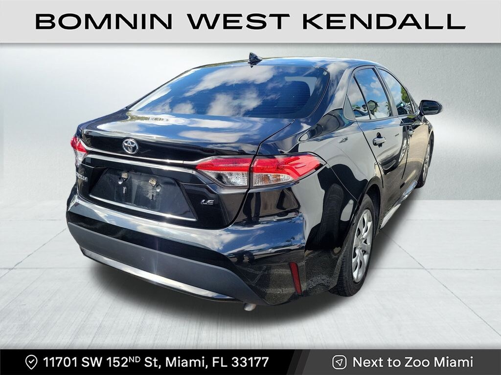 Used 2021 Toyota Corolla LE Sedan