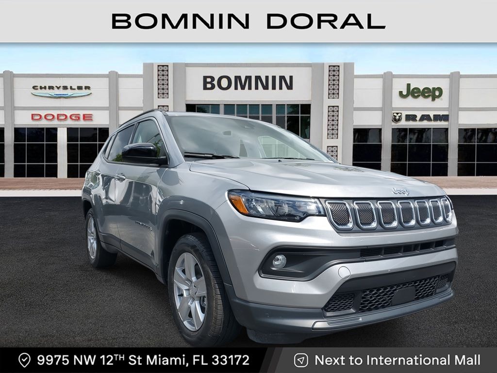 Used 2022 Jeep Compass Latitude SUV