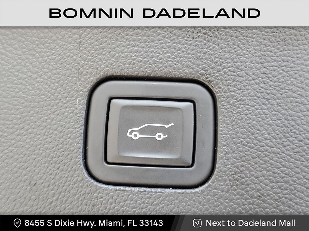 2023 Buick Enclave Essence photo 6