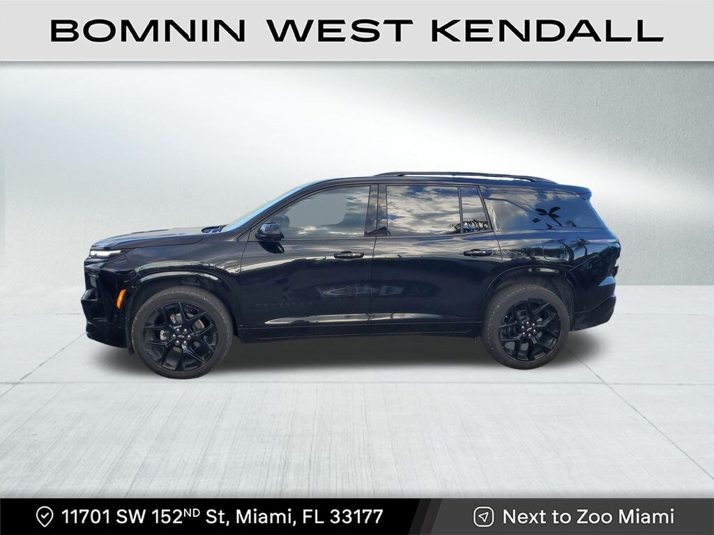 Used 2024 Chevrolet Traverse RS SUV