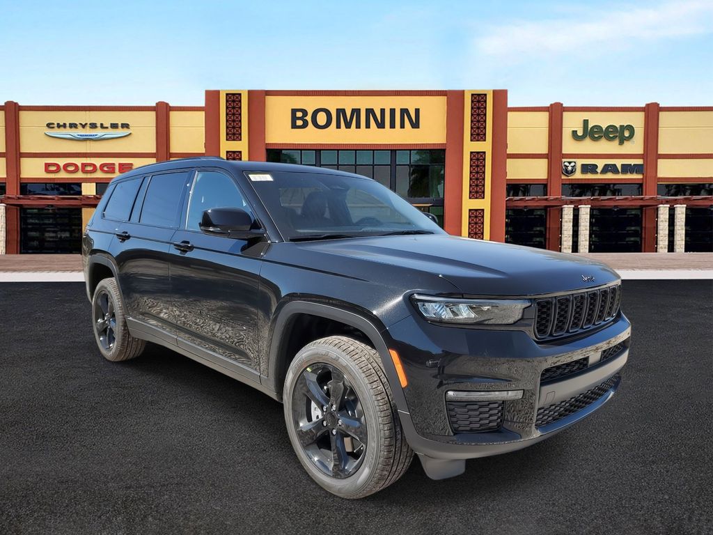 2025 Jeep Grand Cherokee Limited photo 2