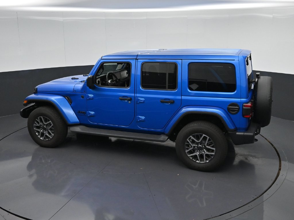 2025 Jeep Wrangler 4-Door Sahara - Photo 23