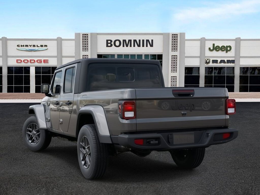 New 2026 Jeep Gladiator Pickup