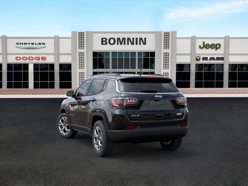 2026 Jeep Compass Latitude photo 2