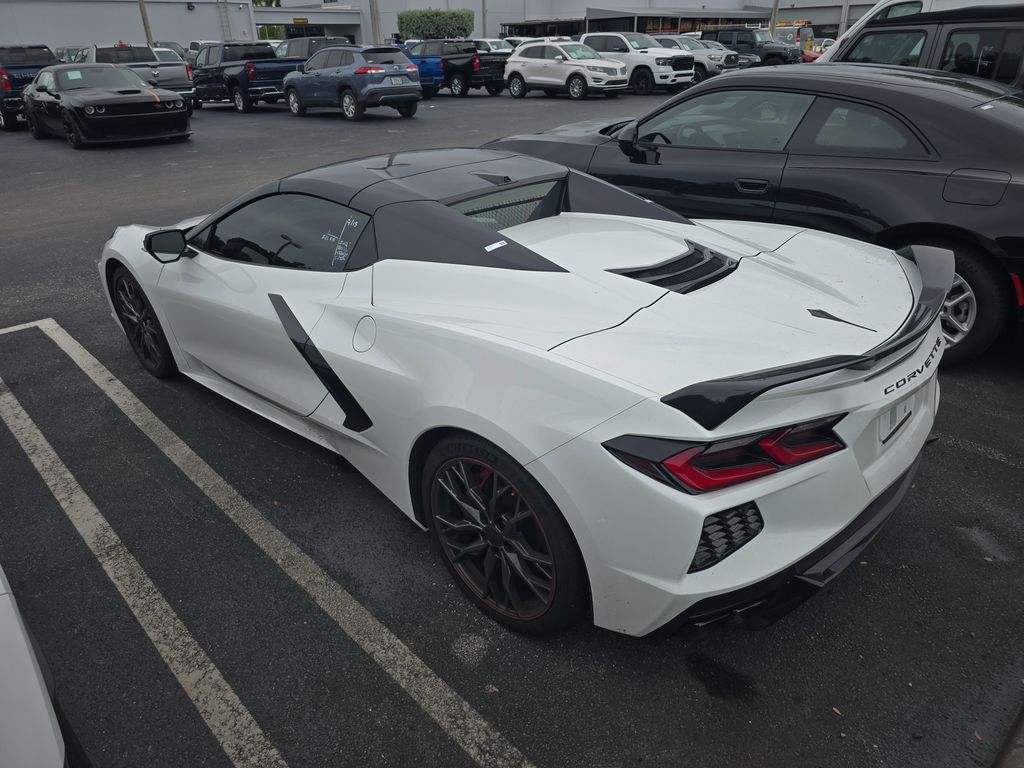 2023 Chevrolet Corvette Stingray 2LT photo 4