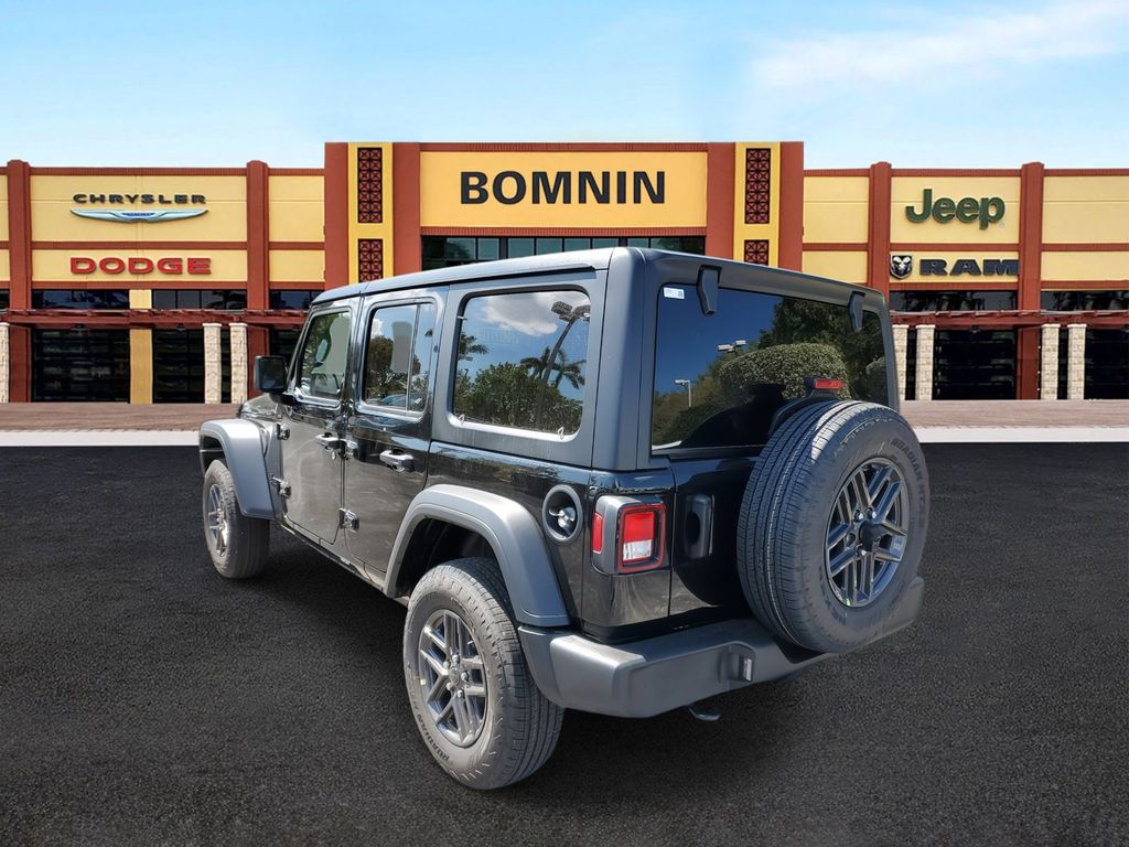 2025 Jeep Wrangler Sport S photo 4