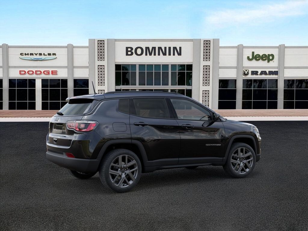 New 2026 Jeep Compass Latitude Sport Utility