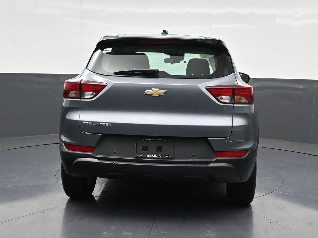 Used 2022 Chevrolet Trailblazer LS SUV