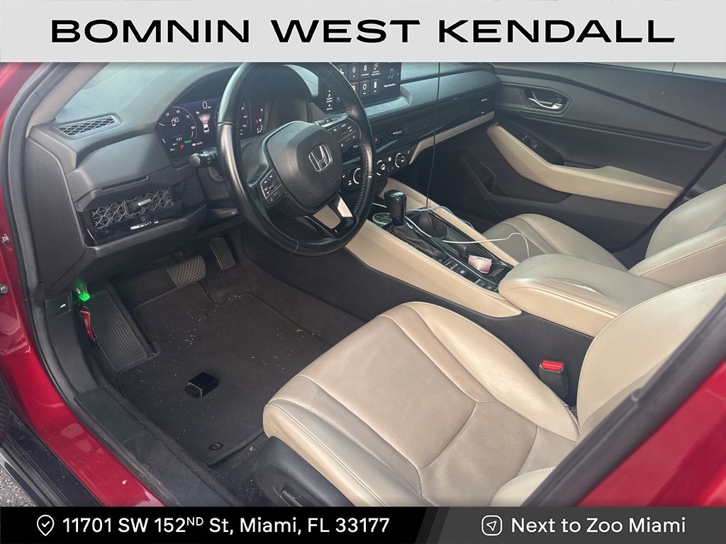 2023 Honda Accord Hybrid EX-L photo 2