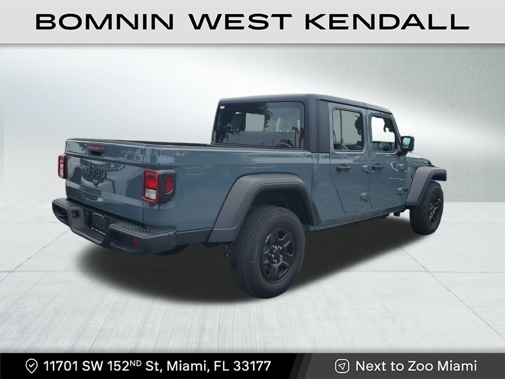 Used 2025 Jeep Gladiator Sport Truck