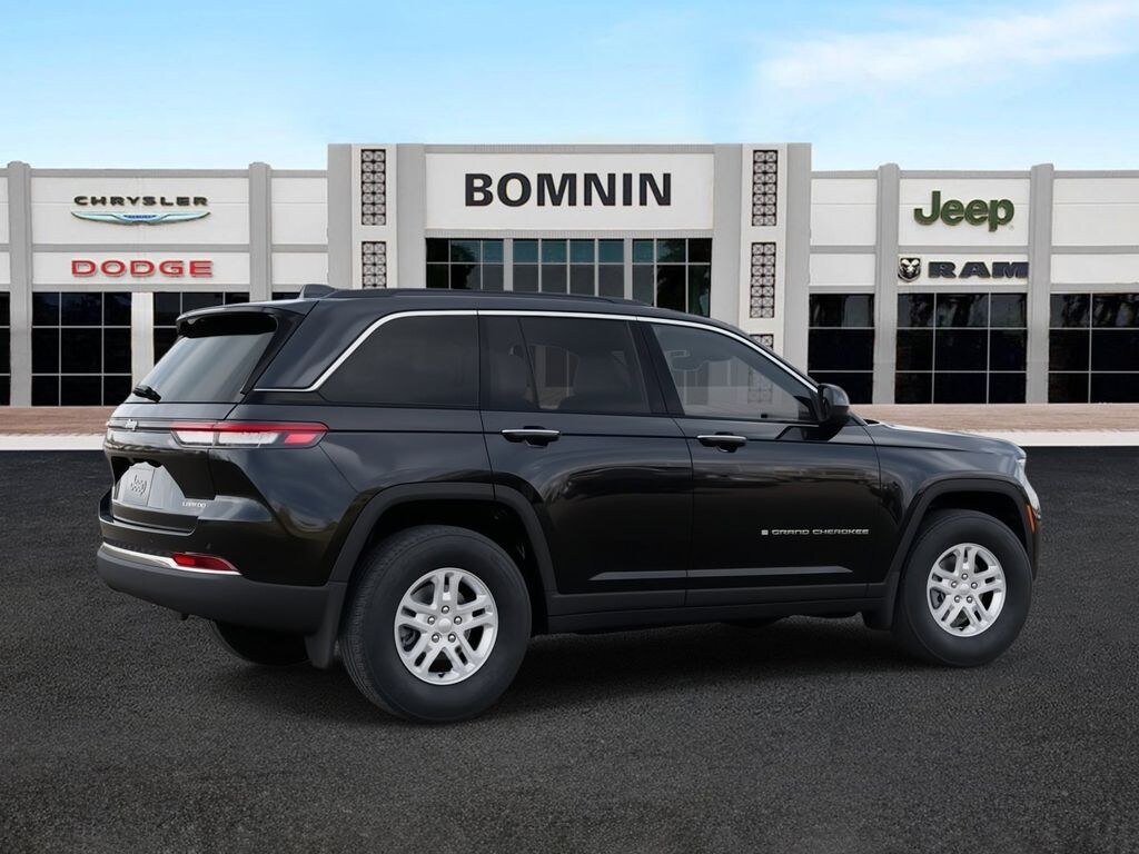 New 2025 Jeep Grand Cherokee LAREDO 4X2 Sport Utility