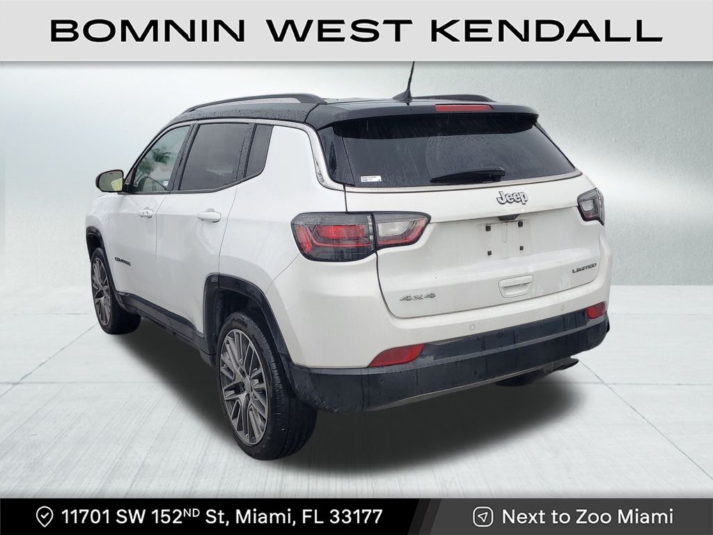 2022 Jeep Compass Limited photo 4