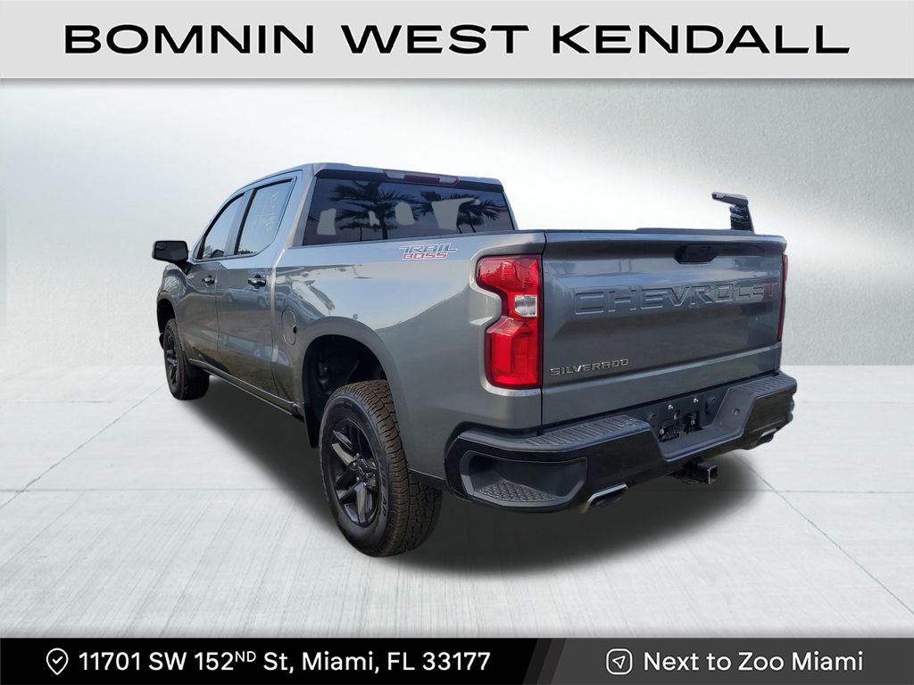 2019 Chevrolet Silverado 1500 LT Trail Boss photo 3