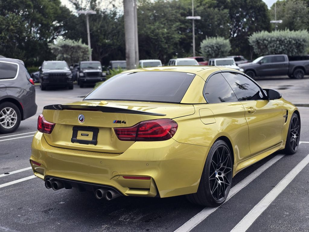 2020 Bmw M4 Convertible photo 3