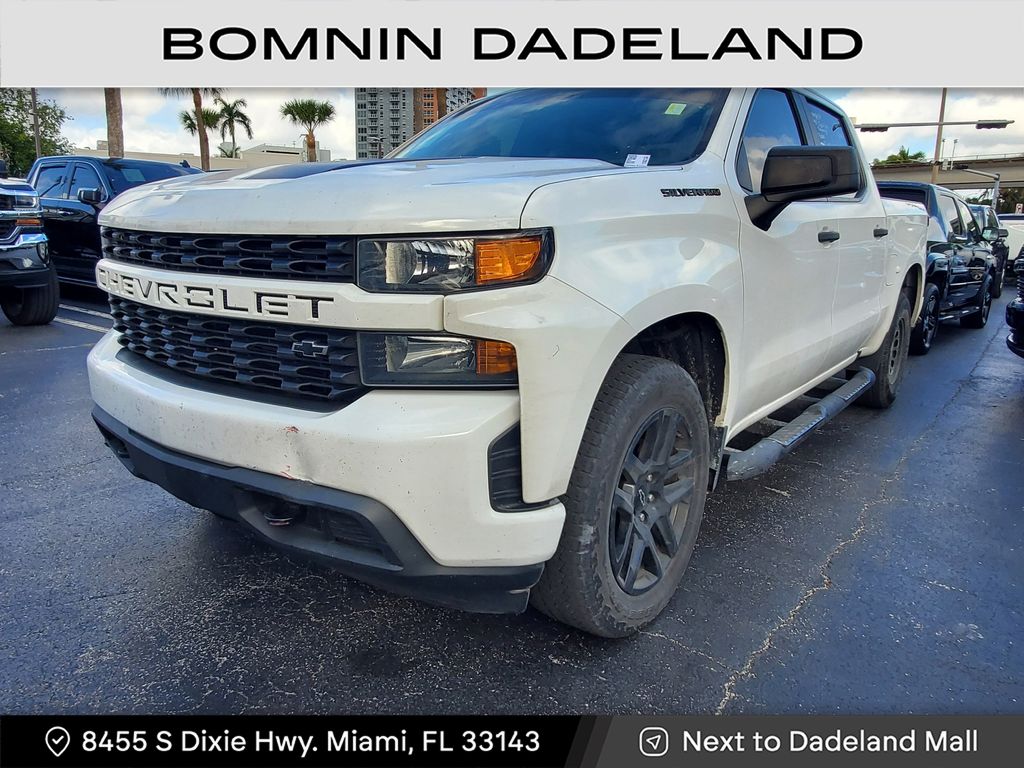 2022 Chevrolet Silverado 1500 photo 2