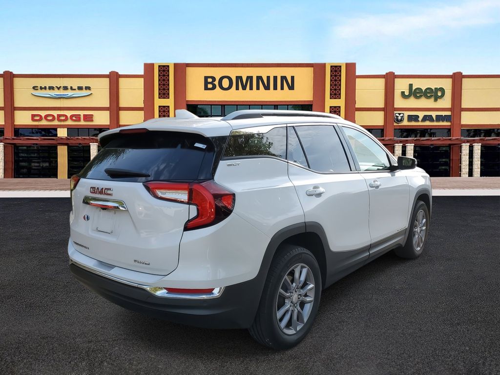 2022 Gmc Terrain SLT photo 3