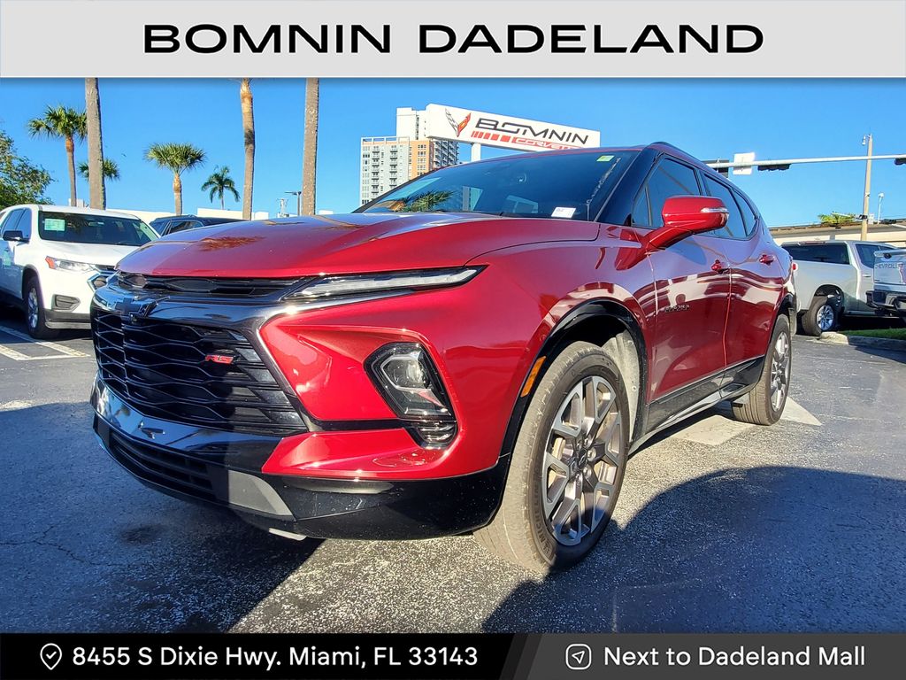 2024 Chevrolet Blazer RS photo 2