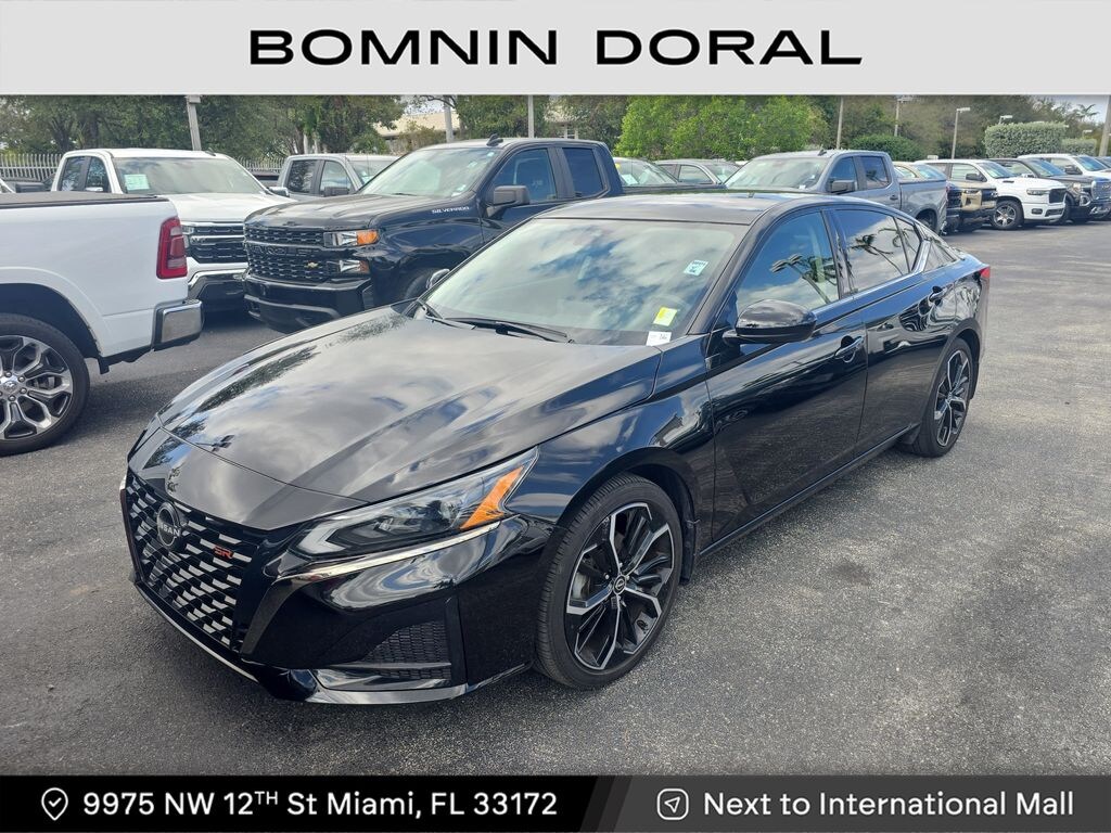 Used 2024 Nissan Altima 2.5 SR Sedan