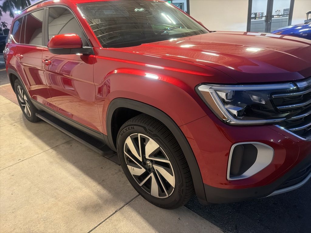 Used 2024 Volkswagen Atlas 2.0T SE w/Technology SUV