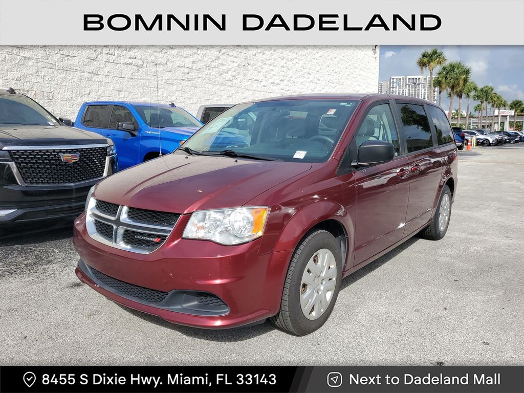 2018 Dodge Grand Caravan SE photo 2