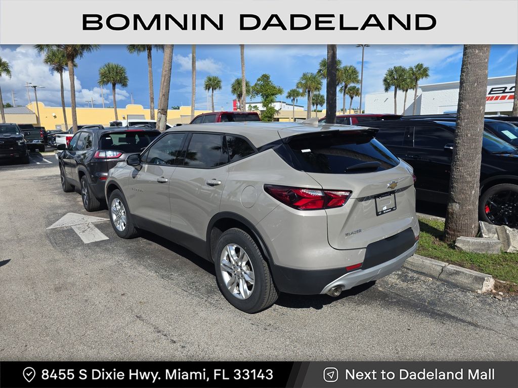 2021 Chevrolet Blazer 1LT photo 3