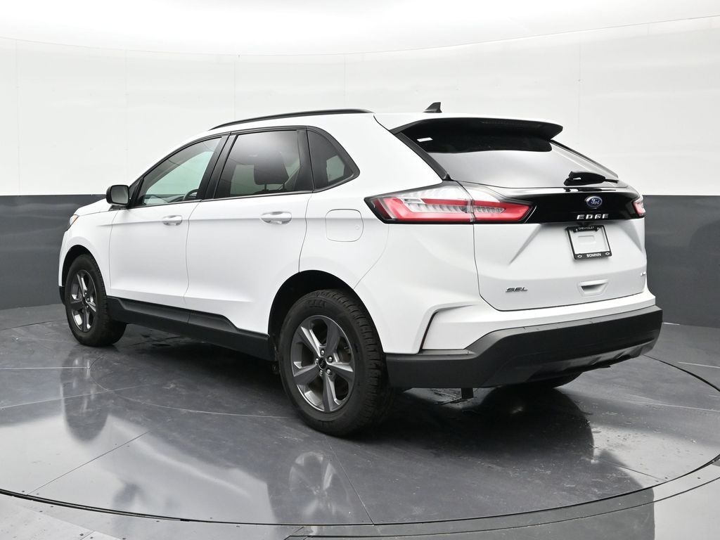 Used 2024 Ford Edge SEL SUV