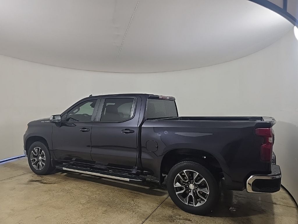 2024 Chevrolet Silverado 1500 LT photo 4