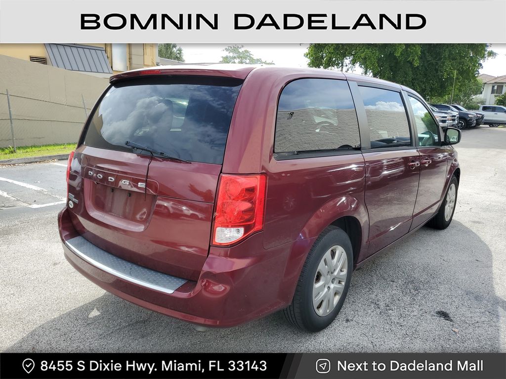 2018 Dodge Grand Caravan SE photo 4