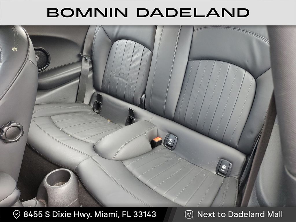 2022 Mini Cooper Hardtop S photo 3