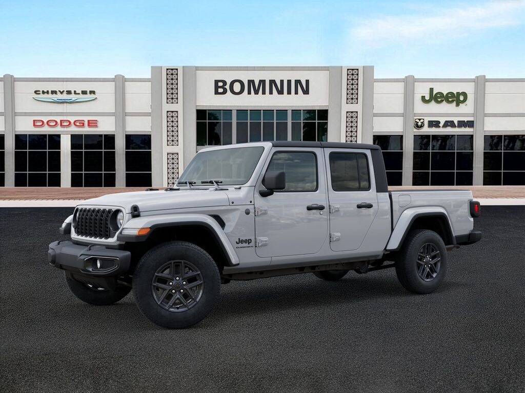 New 2026 Jeep Gladiator Sport S Pickup
