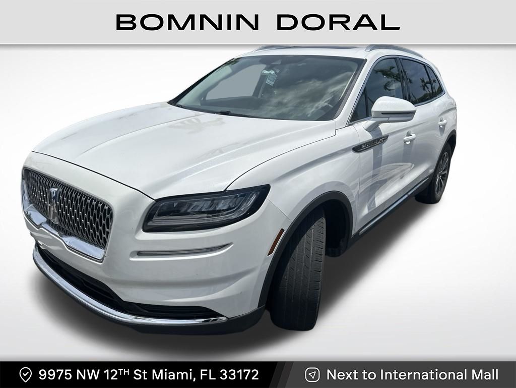 2023 Lincoln Nautilus Reserve FWD's photo