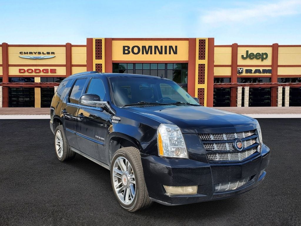 Used 2012 Cadillac Escalade Premium with VIN 1GYS3CEF0CR193226 for sale in Miami, FL