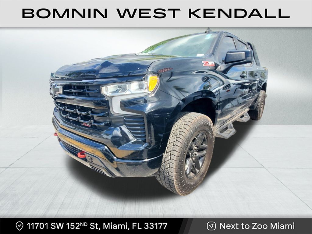 2022 Chevrolet Silverado 1500 LT Trail Boss photo 2