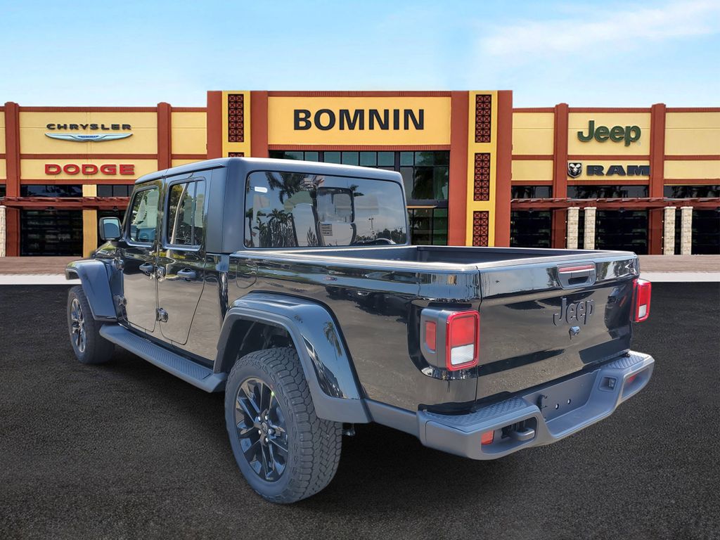 2025 Jeep Gladiator Sport photo 4
