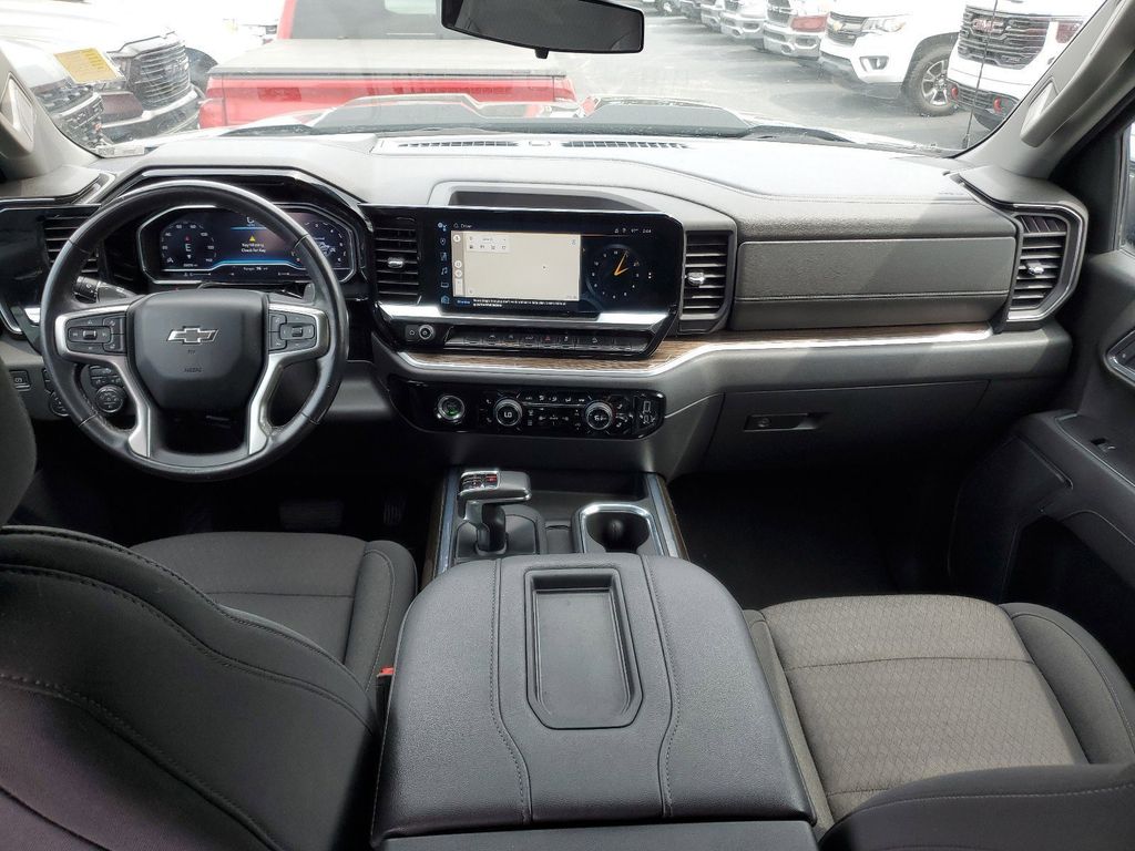 2022 Chevrolet Silverado 1500 LT Trail Boss - Photo 12