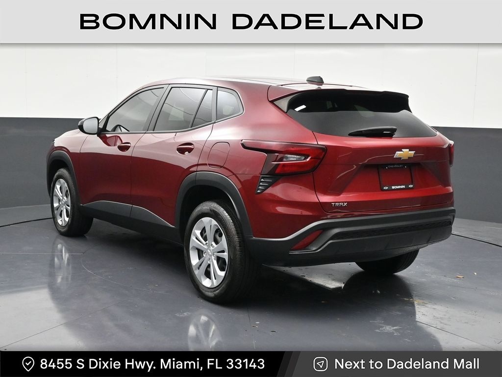 Used 2025 Chevrolet Trax LS SUV