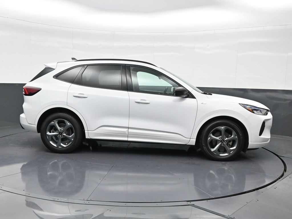 2023 Ford Escape ST-Line - Photo 6