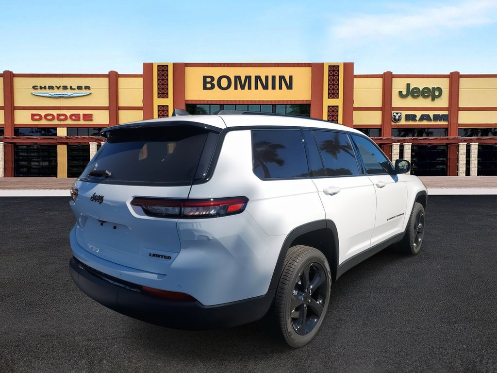 2025 Jeep Grand Cherokee L photo 3