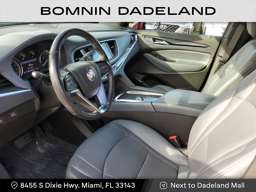 2023 Buick Enclave Essence photo 12