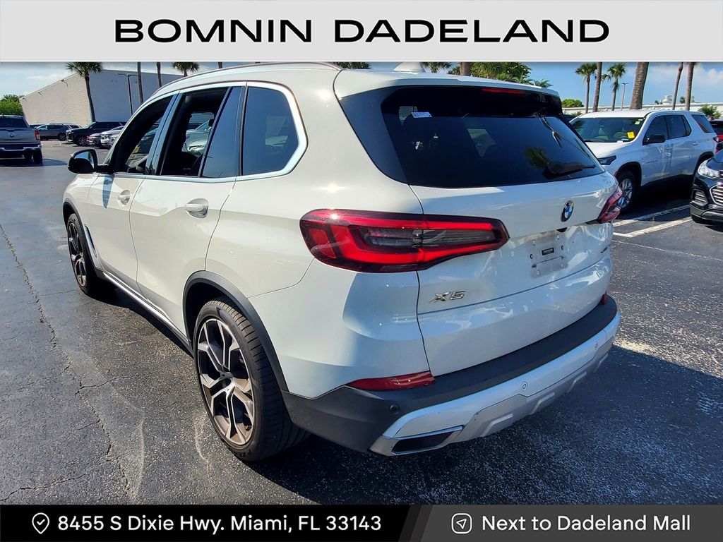 2022 Bmw X5 sDrive40i photo 3