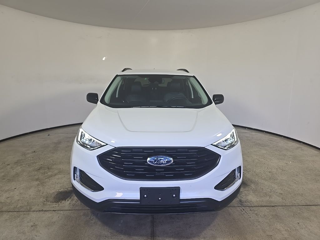 2024 Ford Edge SEL photo 3