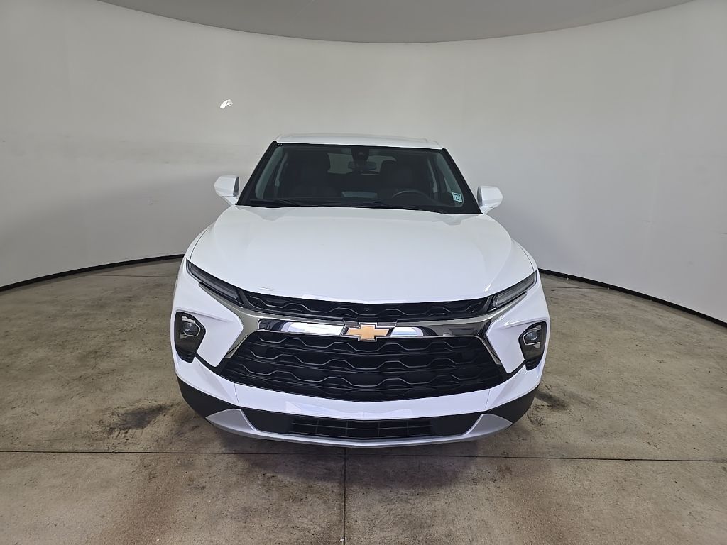 2023 Chevrolet Blazer 2LT photo 3