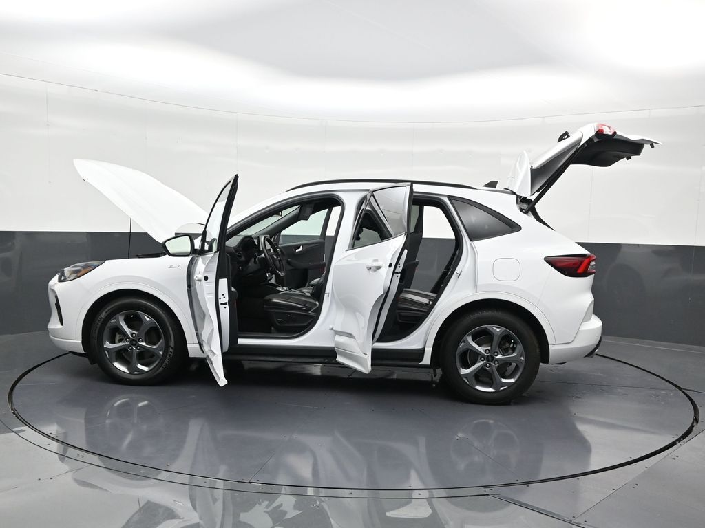 2023 Ford Escape ST-Line - Photo 33