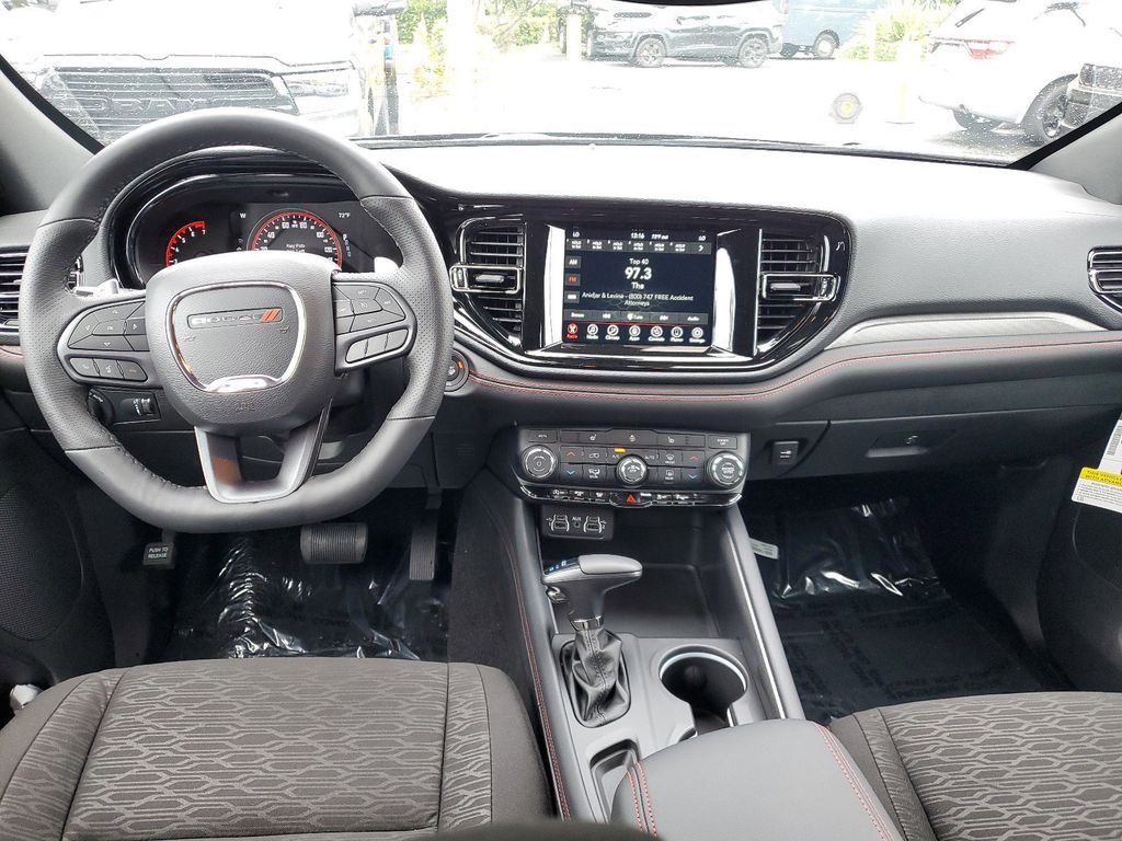 2025 Dodge Durango GT photo 7