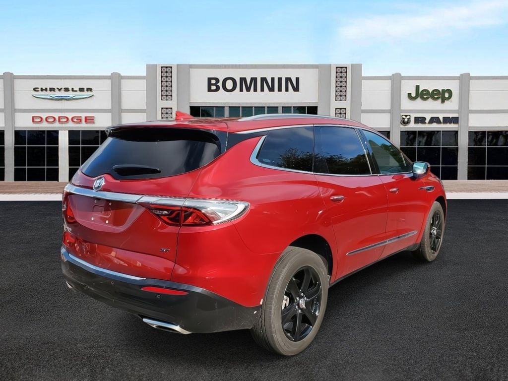 Used 2024 Buick Enclave Essence SUV