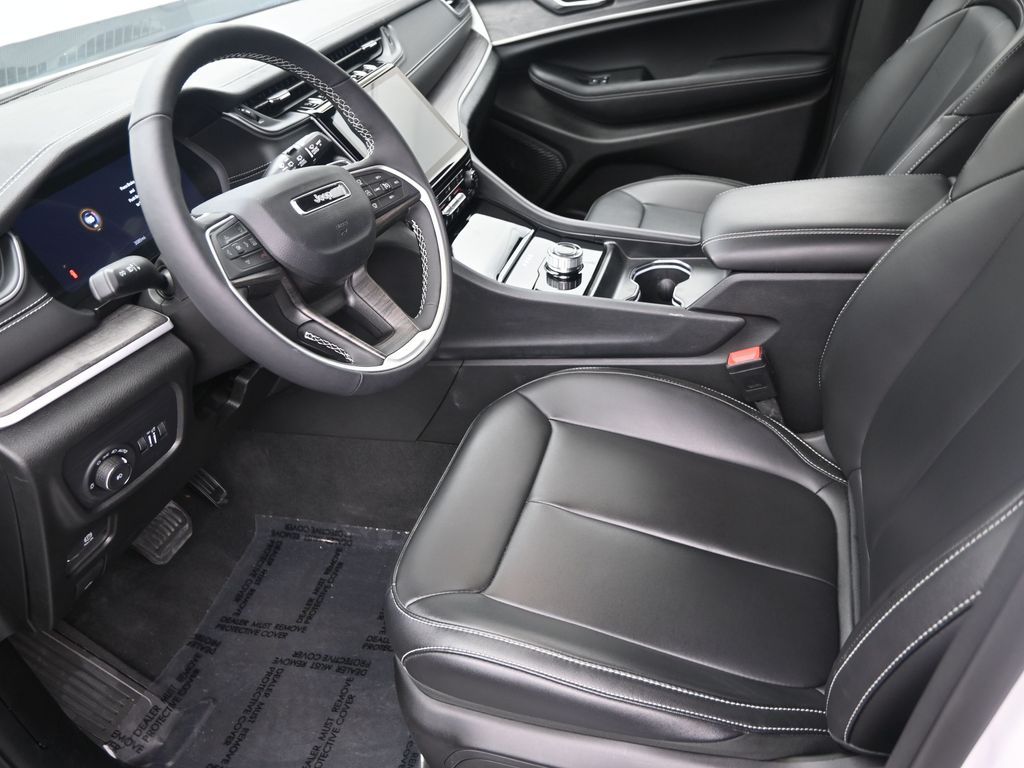 2025 Jeep Grand Cherokee Limited - Photo 12