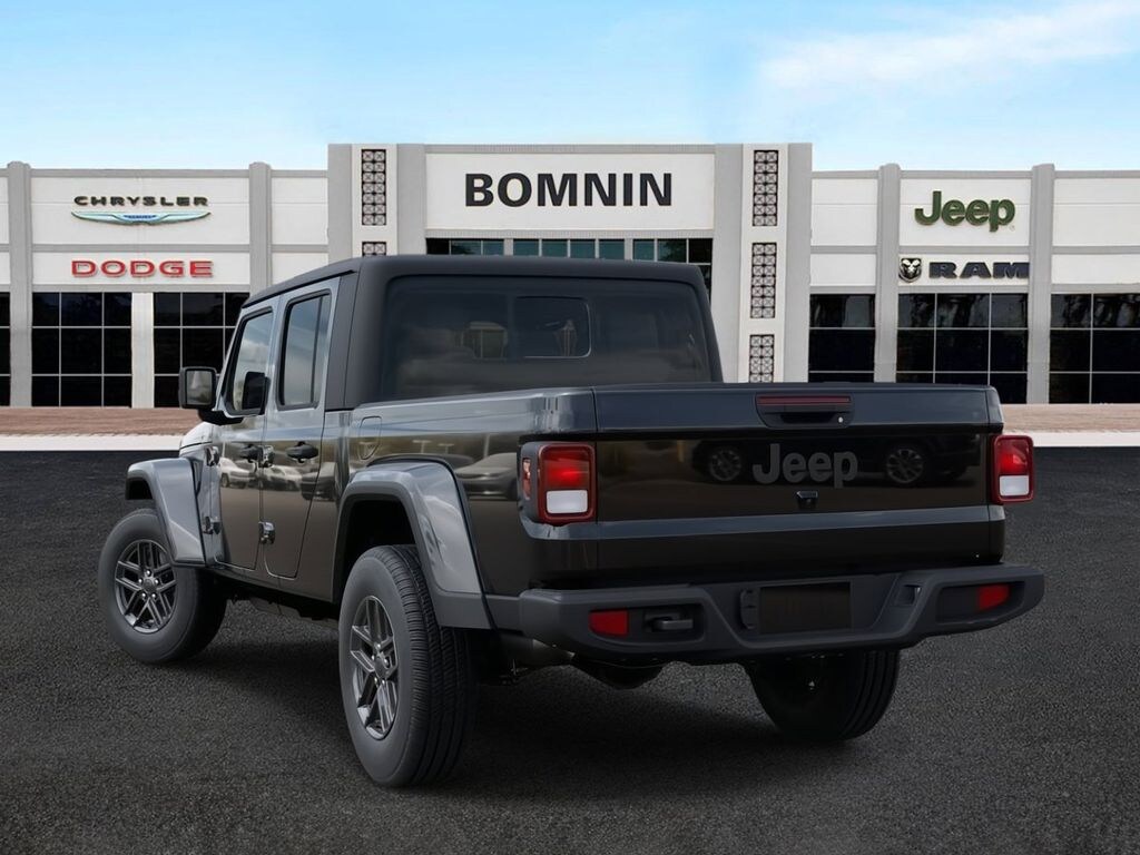 New 2026 Jeep Gladiator Pickup